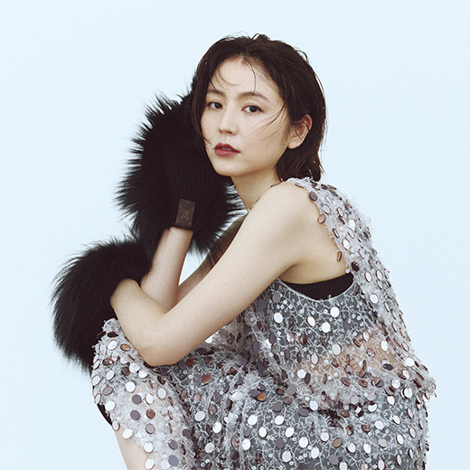 長澤まさみ、ルイ・ヴィトンの冒険へ【 2024年 秋冬コレクション