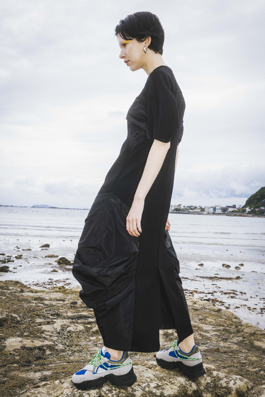 OMMO ONLINE STORE / COCOON TUCK DOCKING OP