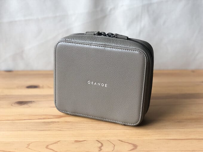 ガジェットもオシャレに持ち運びたい！本格レザーのガジェットポーチ