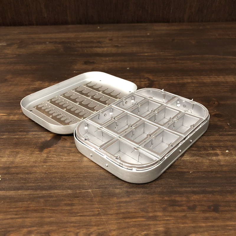 Richard Wheatley Fly Box 12C & Crip（リチャード ホイットレー