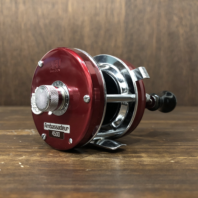 Abu Ambassadeur 4500 Cherry Red Bait Reel アブ アンバサダー 4500