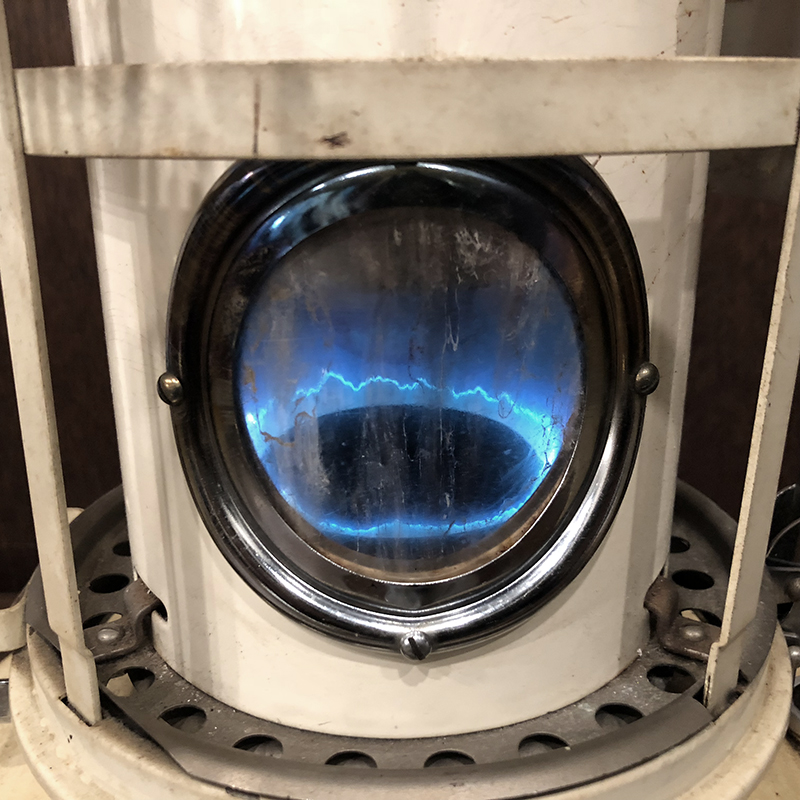 Aladdin Deluxe Blue Flame Heater（アラジン デラックス ブルー