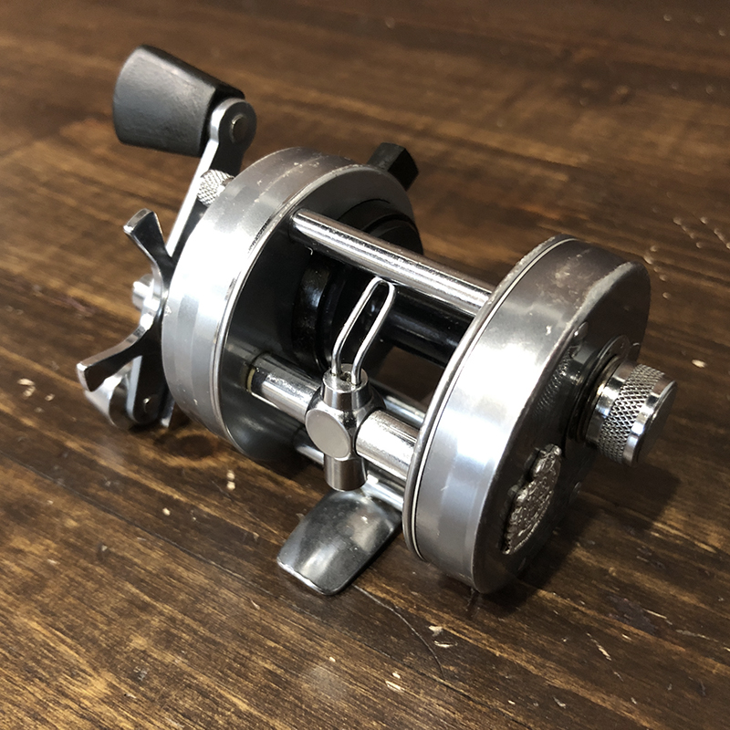 Abu Ambassadeur 2500C Bait Casting Reel Fn761100 アブ アンバサダー