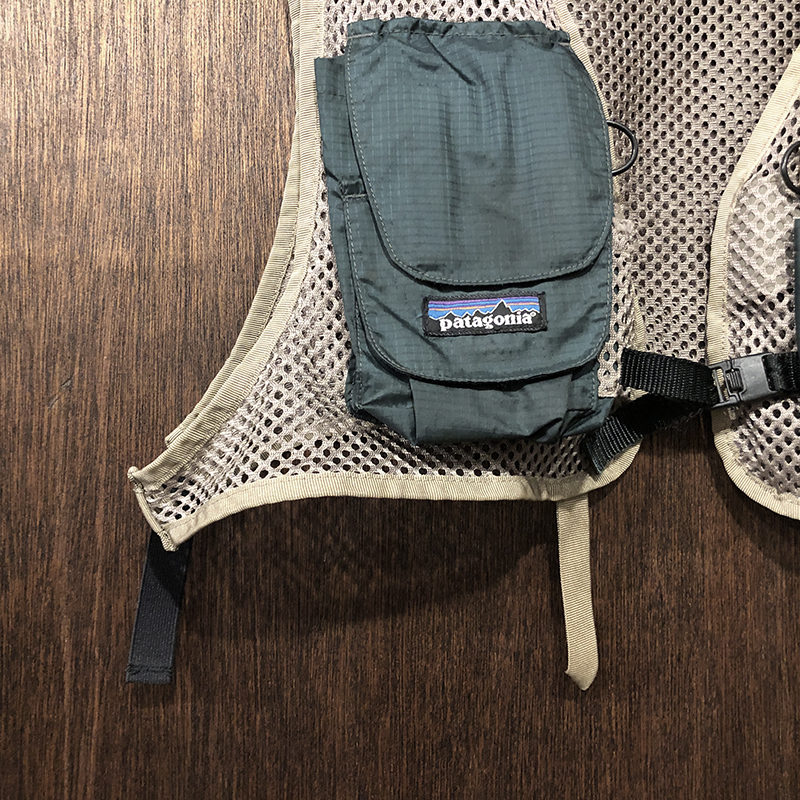 Patagonia Minimalist Fishing Mesh Vest Green Sand L/XL Mint