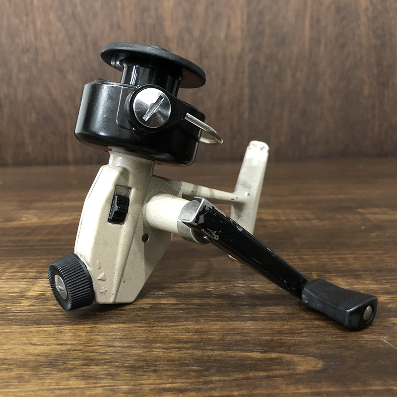Abu Cardinal 3 Beige Spinning Reel '81 アブ カーディナル 3