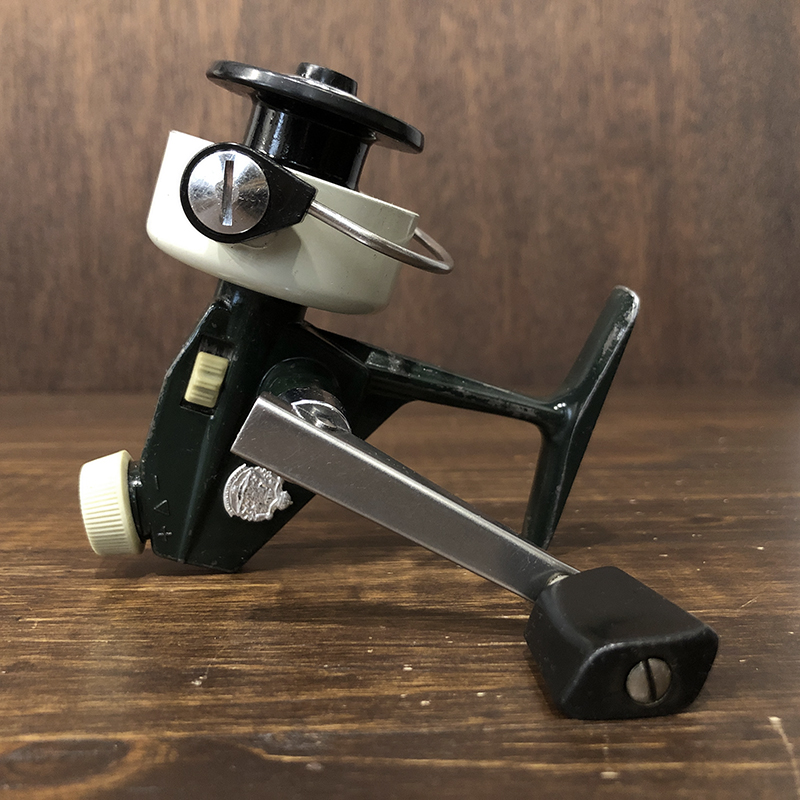 Abu Cardinal 33 Rocket Bail Spinning Reel 741100 アブ カーディナル