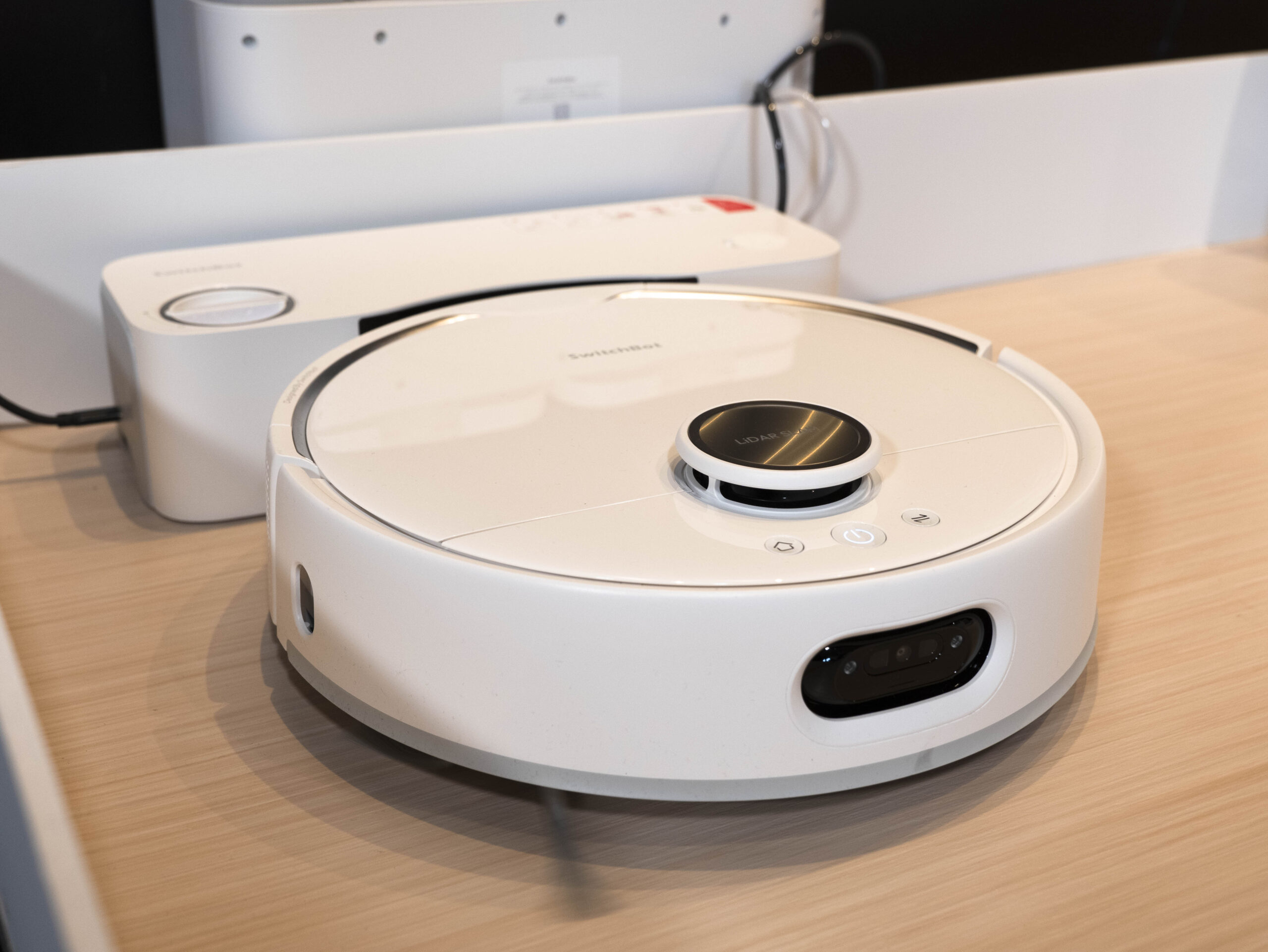 水道直結で給水・排水が全自動に！SwitchBotのロボット掃除機S10が5/15