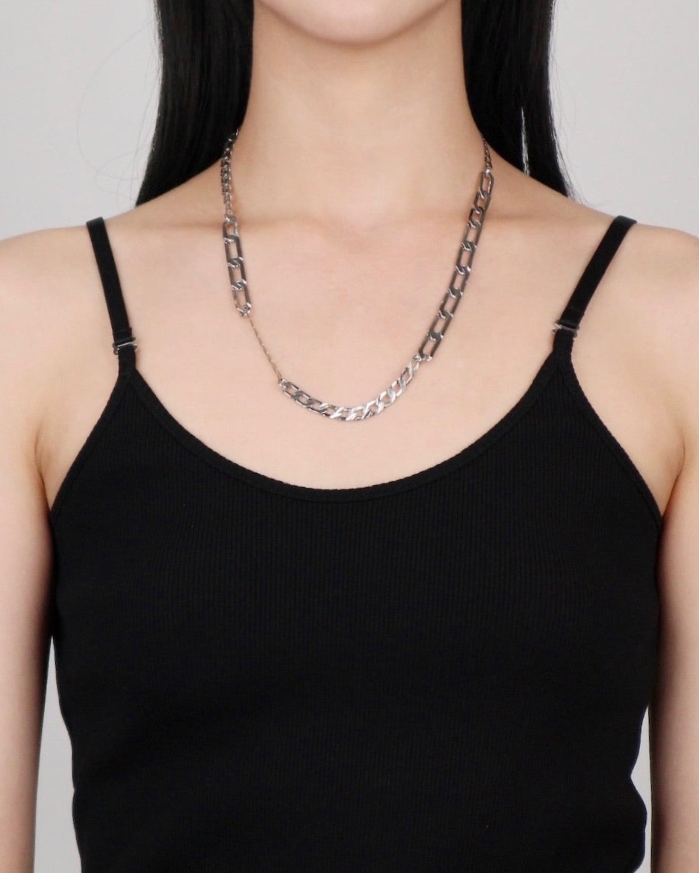 MIX CHAIN NECKLACE