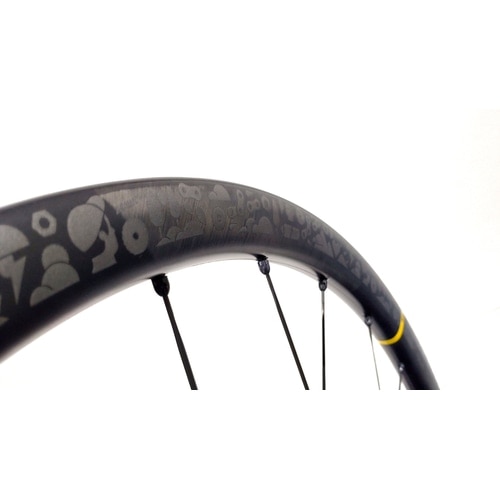 MAVIC ( マヴィック ) ロードバイク用ディスクホイール COSMIC SLR 32