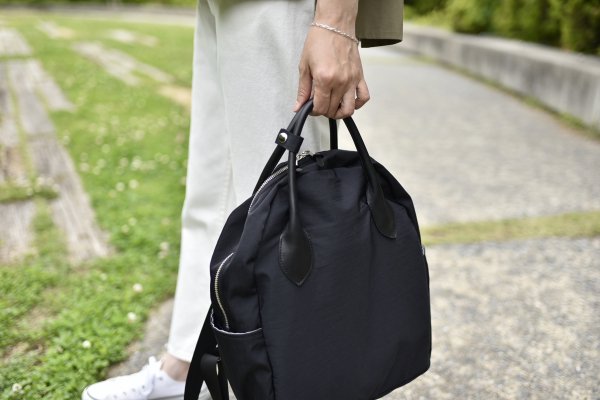 レザー持ち手の2WAYリュック – OURHOME