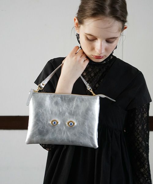 AHCAHCUM あちゃちゅむ お目目のバッグ[silver]