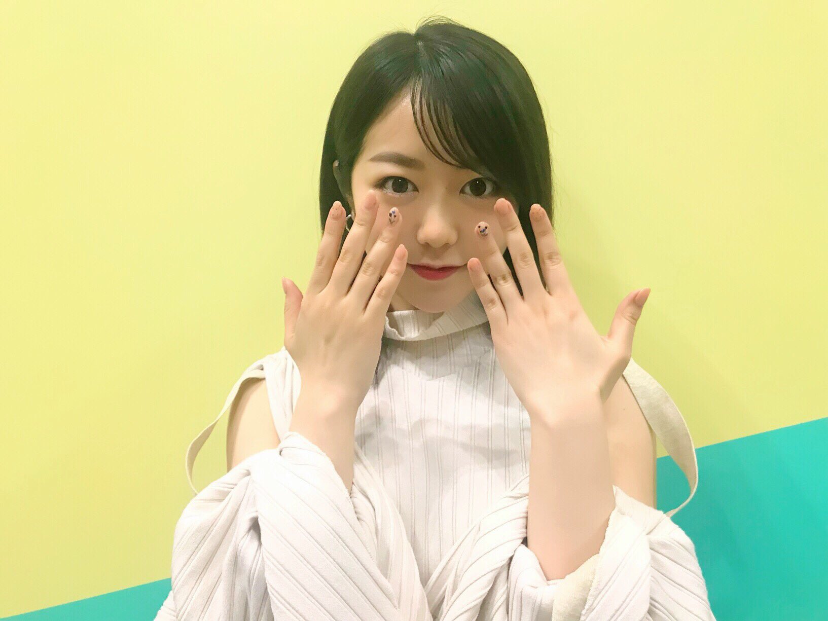 峯岸みなみ君はメロディ大握手会＆大サイン会プレミアムカード直筆