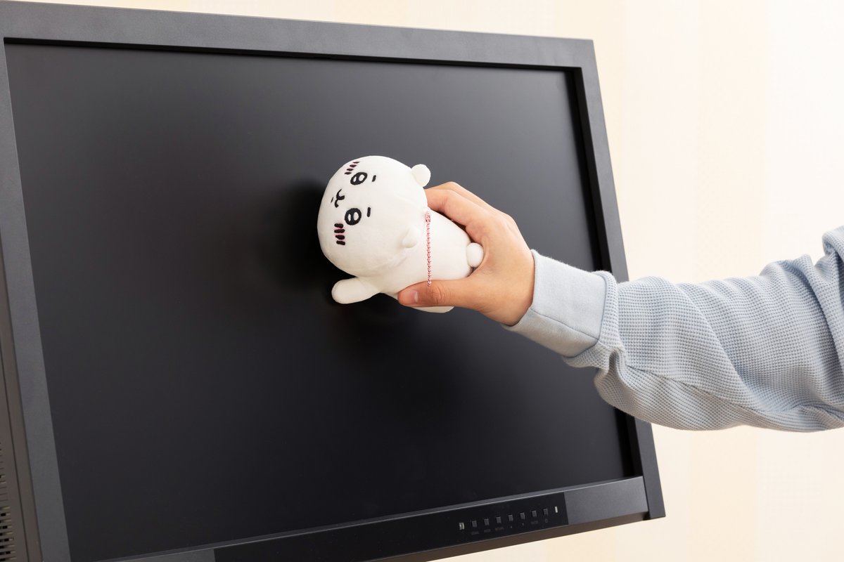 4月23日発売 新商品／ 『てくびまくらぬいぐるみ』 （#ちいかわ