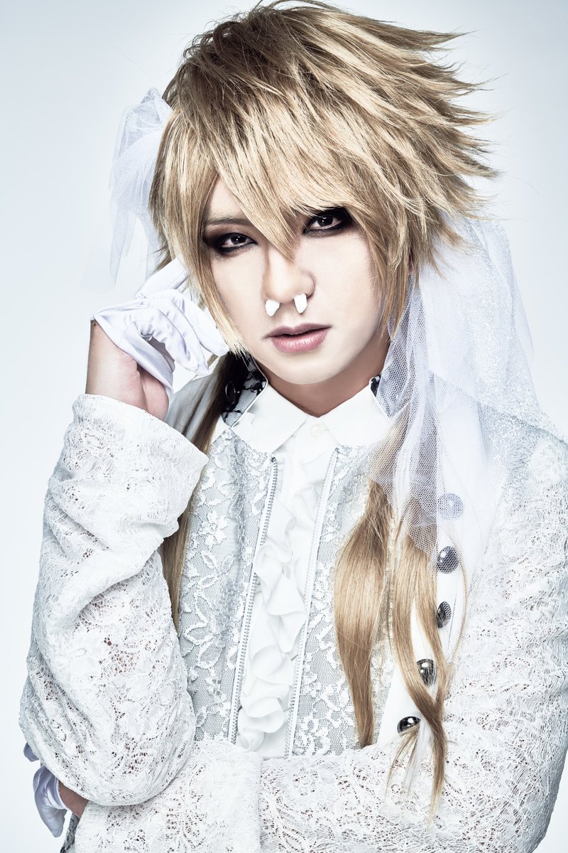 🆕 𝓩𝓾𝓶𝓪𝓻𝓲🤍 #美炎#新アー写