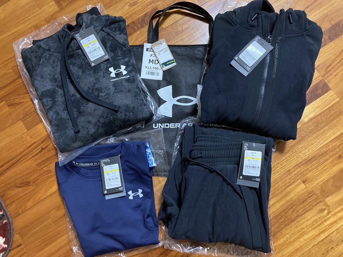 アンダーアーマー福袋2023 息子用にデポ店頭でメンズMサイズ購入
