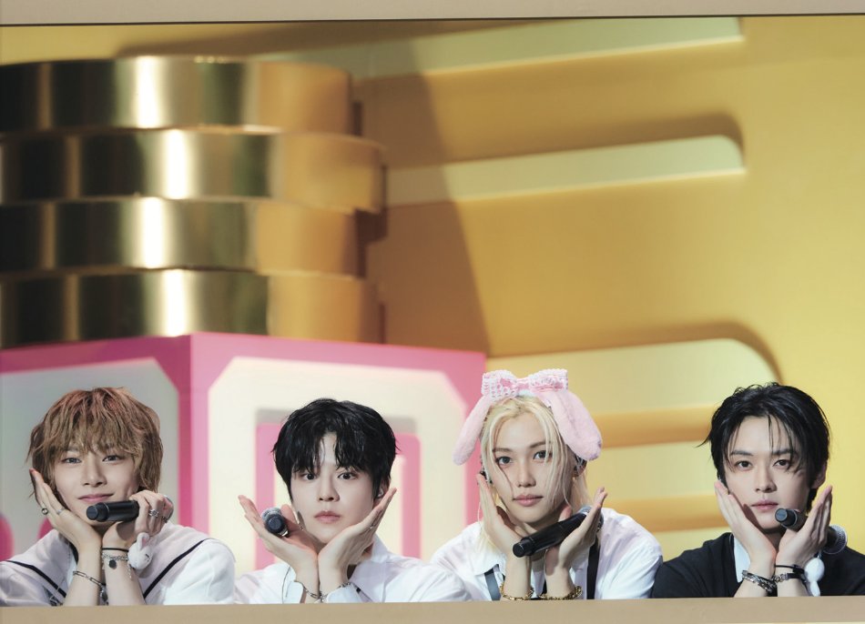 LIVE Blu-ray Stray Kids Fan Connecting 2024 