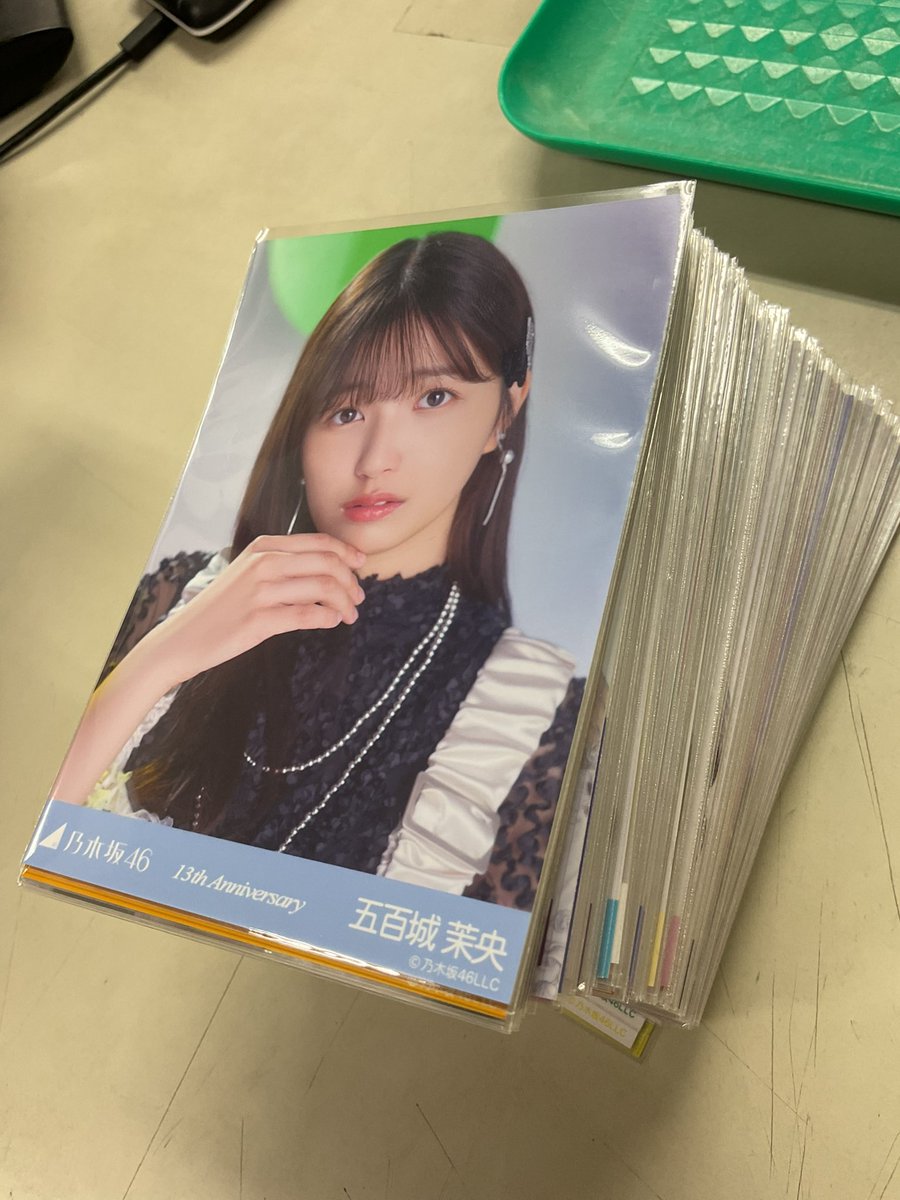 乃木坂46 バラ生写真がたくさん入荷致しました！！ 店頭に並べますので