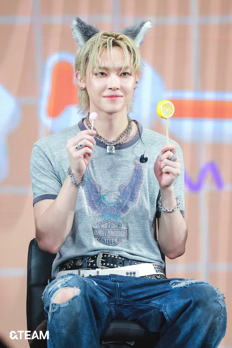 &TEAM 3rd Anniversary [縁 DAY] Concert Behind Photo #andTEAM #NICHOLAS