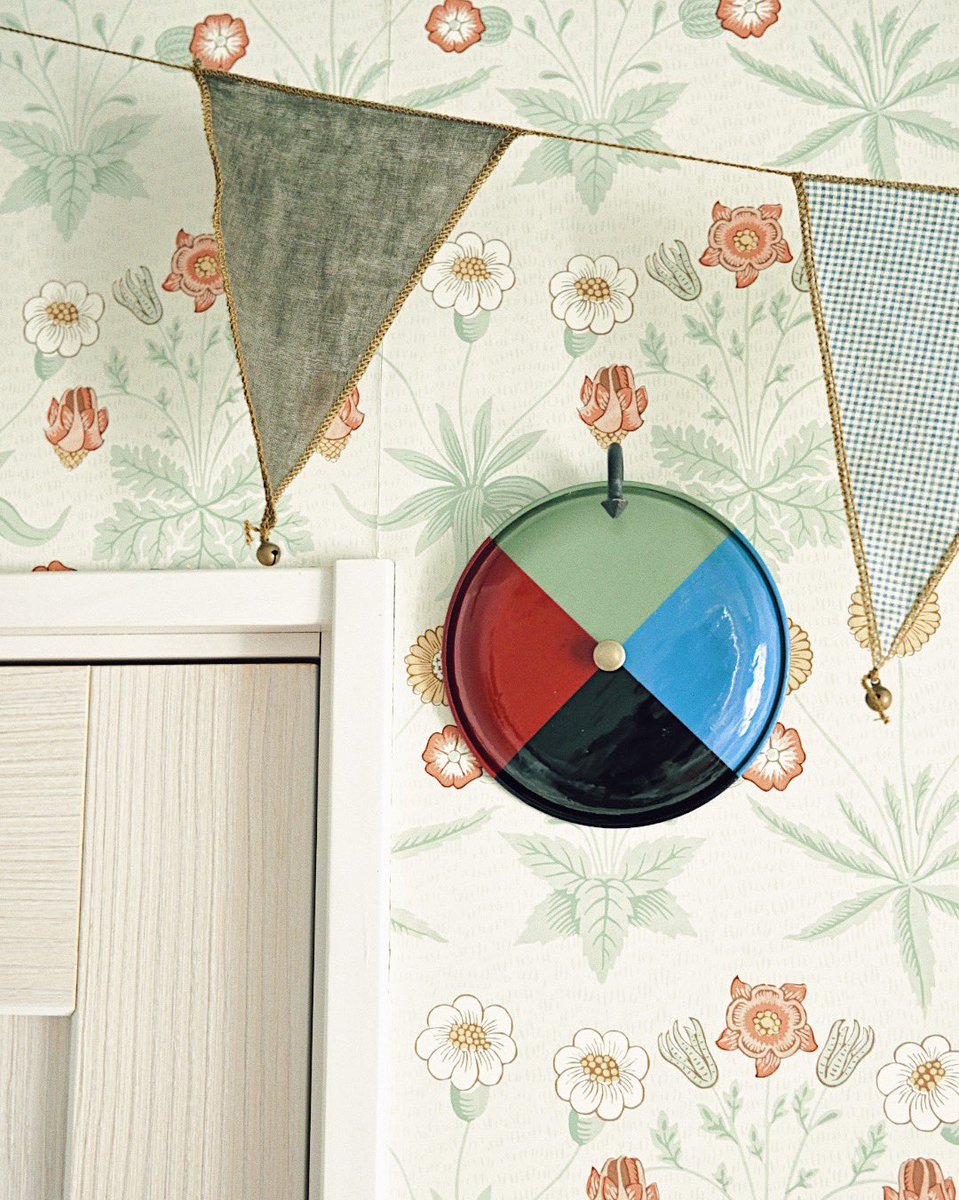 ハウルの動く城のドアプレートを作りました🔨