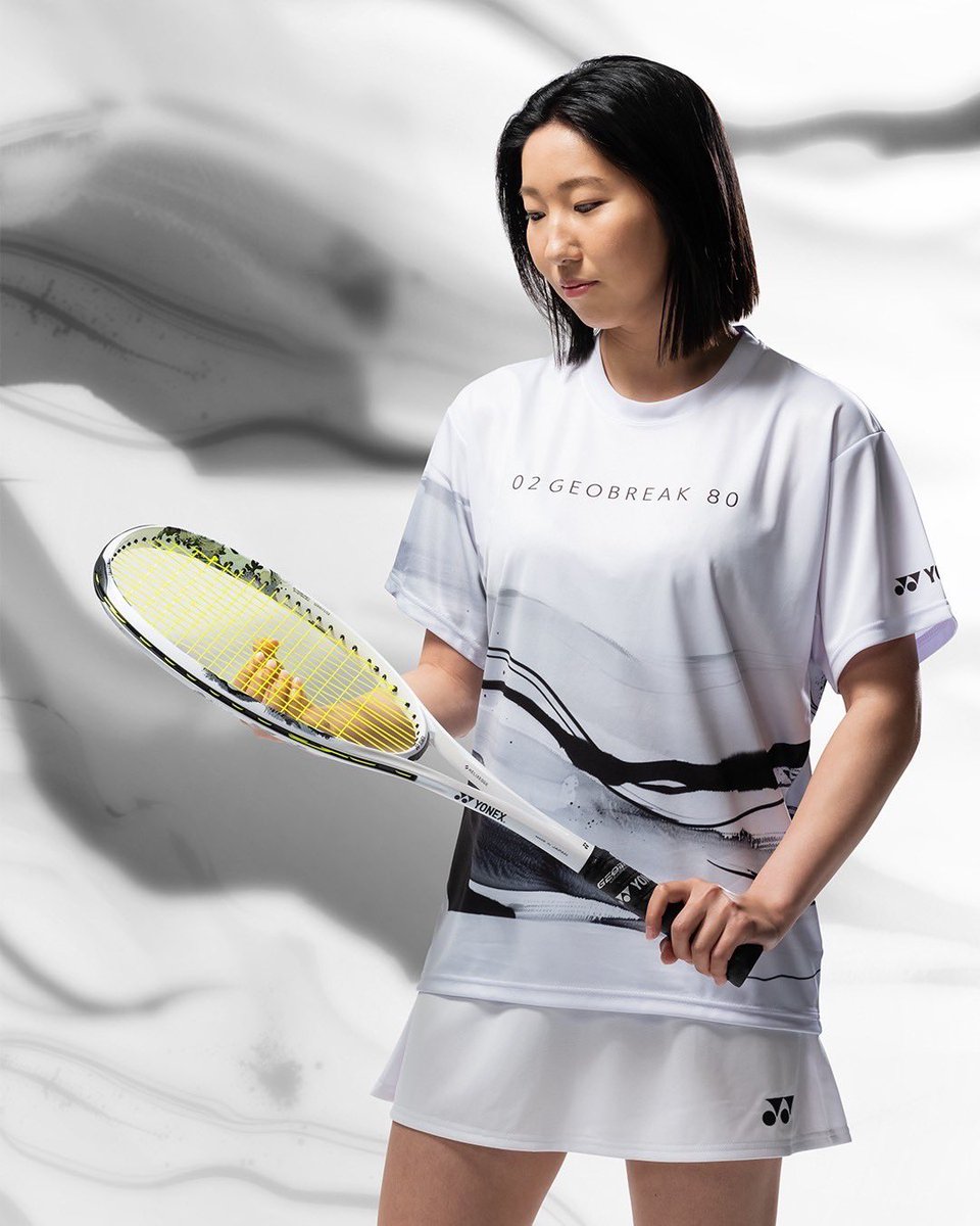 皆さん、ラケットは見て頂けましたか?👀今回は矢野くんと一緒に撮影