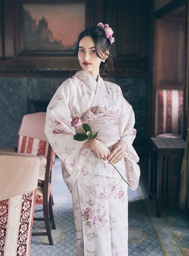 守屋麗奈ちゃん着用🫶🏻 これかな？ Maison de FLEUR FLEURリボン浴衣