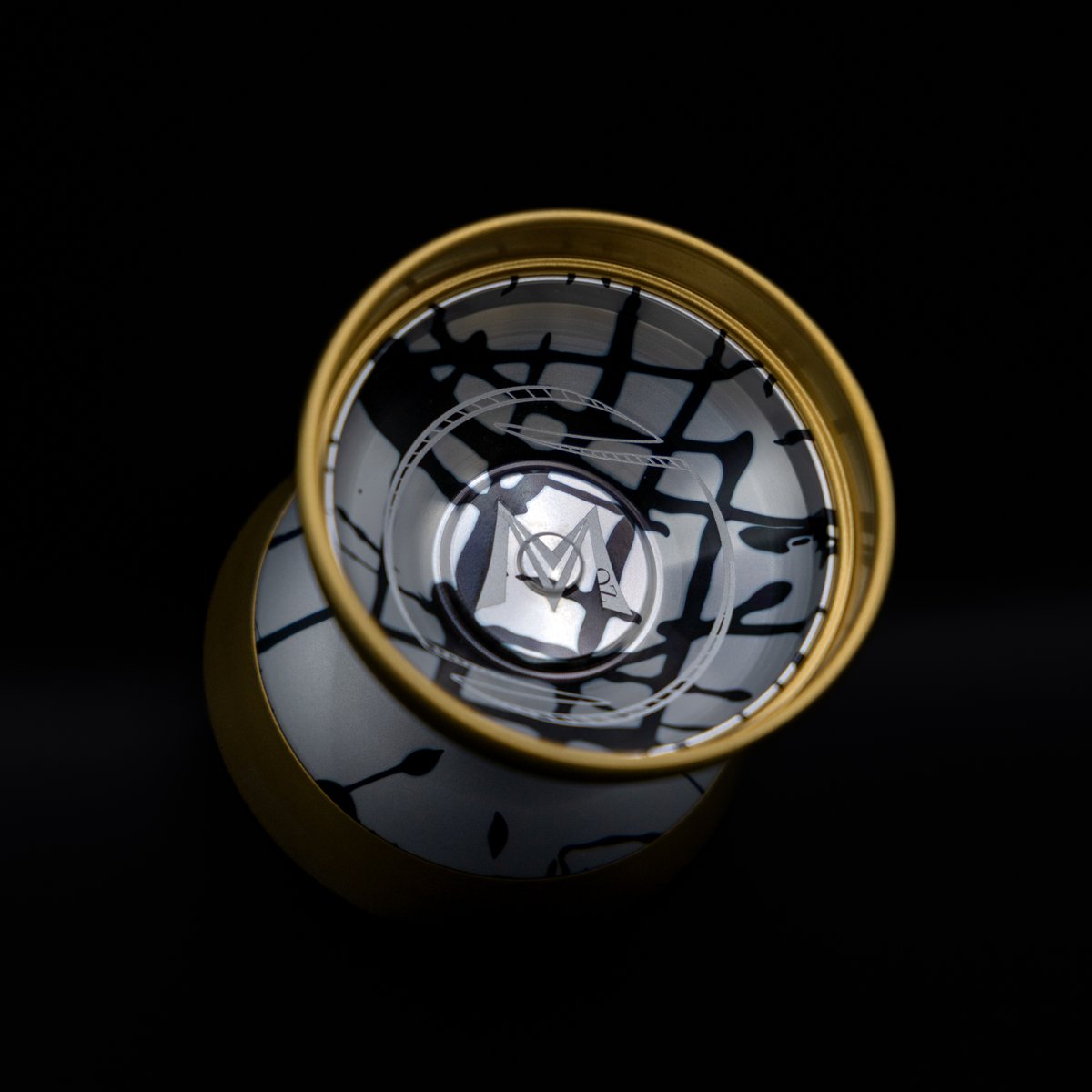 4月15日20時販売開始】 ヨーヨーファクトリー 『モズ 7075』 モズが