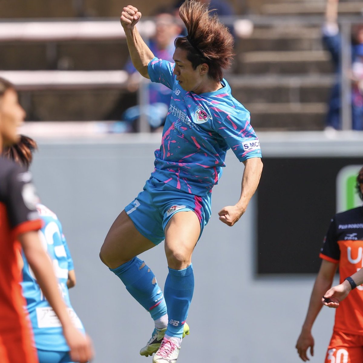 ◤￣￣￣￣￣￣￣￣￣￣￣￣￣￣￣￣ ◥ #新井晴樹 選手 サガン鳥栖1st