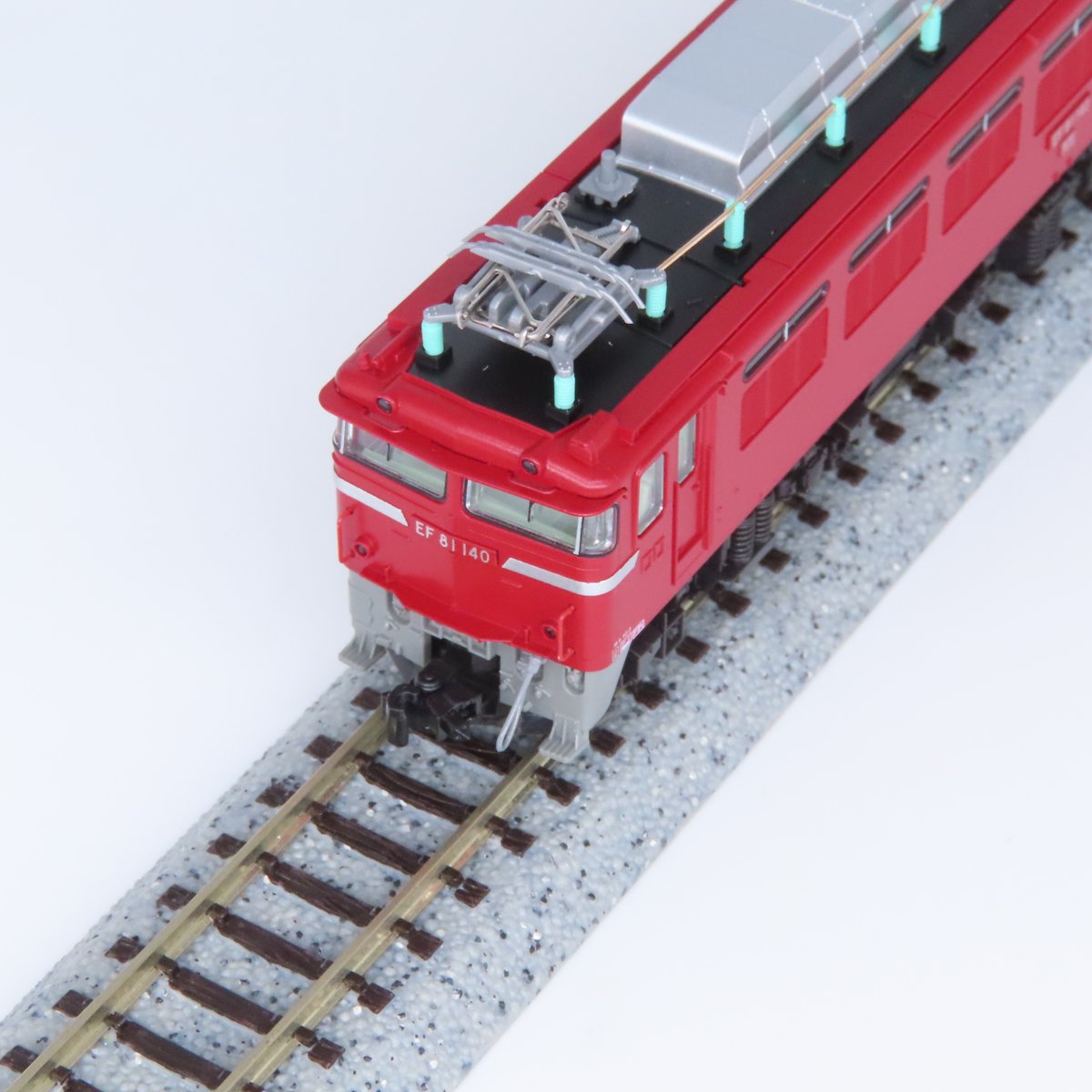 東のオールラウンダー】 EF81 JR東日本色 (双頭連結器付)が好評発売中