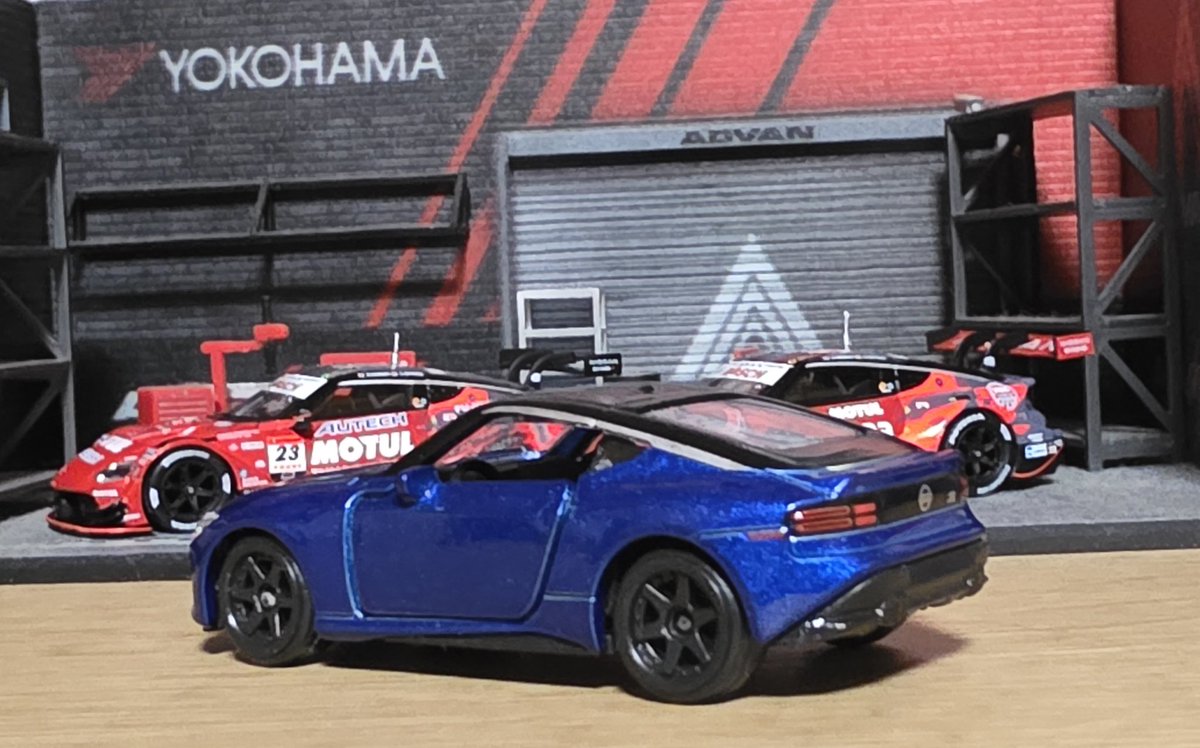 マジョレット #フェアレディZ #RZ34 ワンガンブルーではなく、セイラン