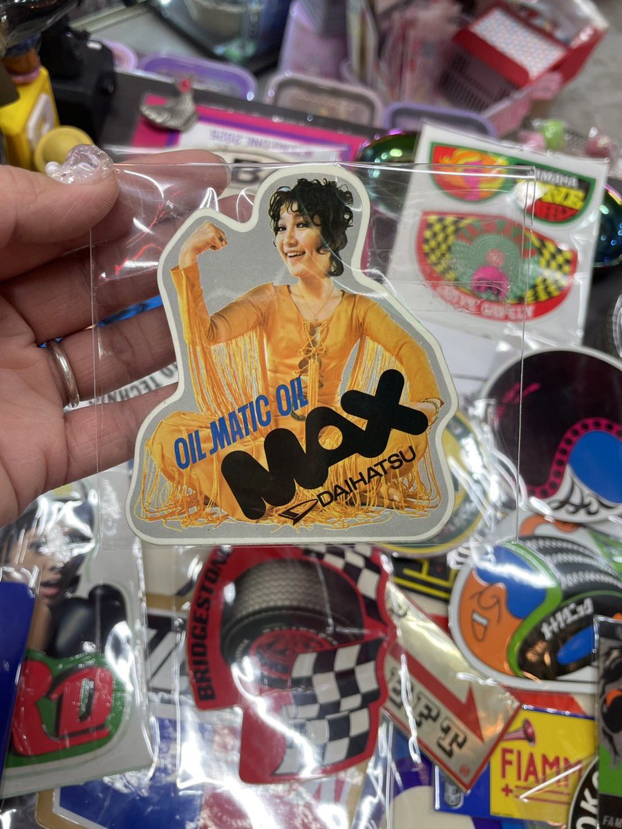 ゼロワンオープンしました‼️ 🛡️新入荷情報🛡️ 大好評のステッカー