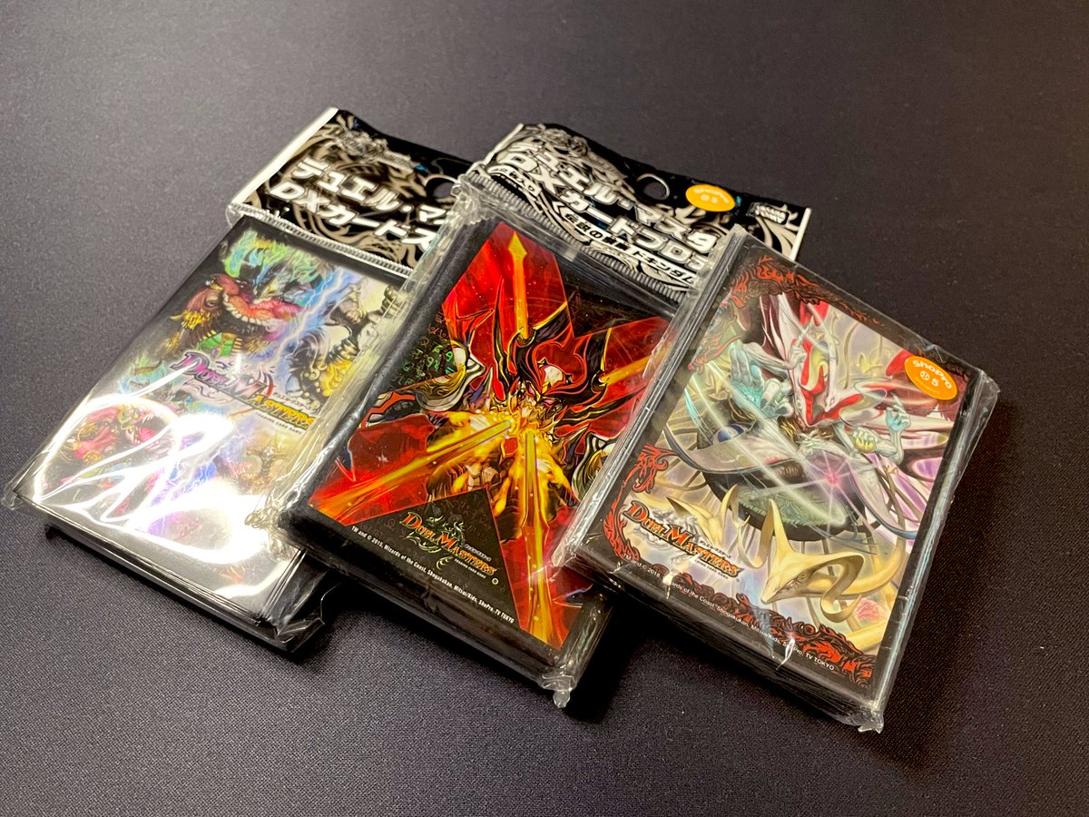 最近狙っていた公式スリーブが手に入った✨