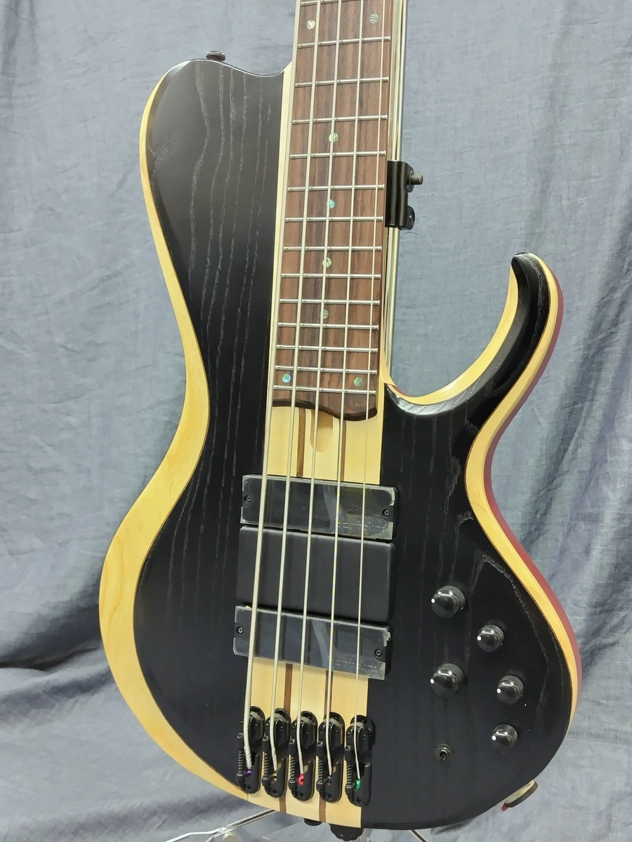 桜山本店】 アイバニーズの5弦ベースが入荷いたしました。 『Ibanez