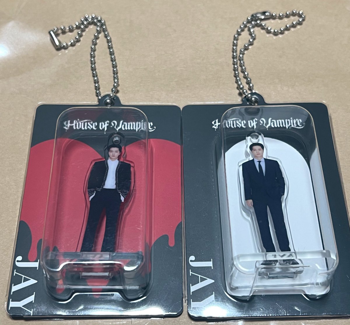 ENHYPEN house of vampire ミュージアム アクリリックキーリング 信頼