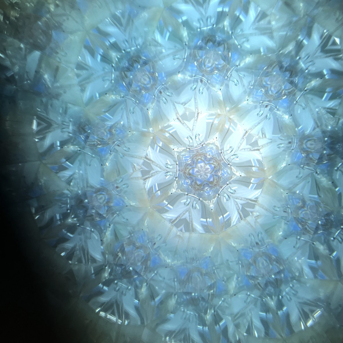 万華鏡専門店鎌倉ヴィヴァン スタッフ (@vivantstaff) / Posts / X