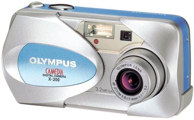 オリンパス、CAMEDIA X-200の夏期限定色モデル