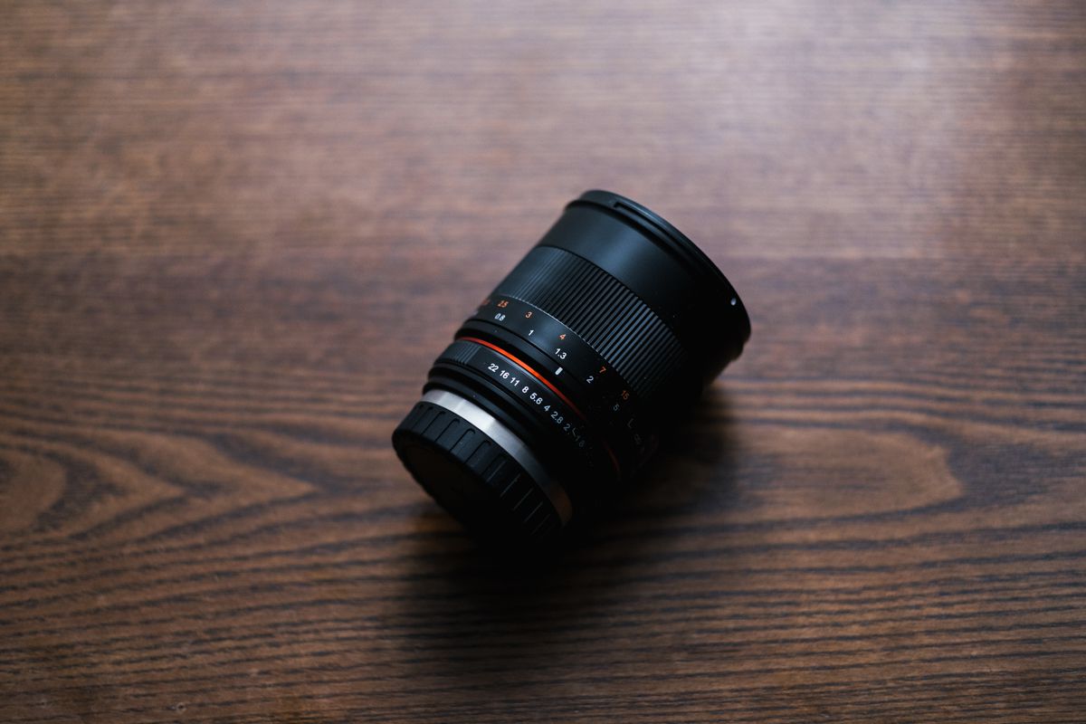 初めてのサードパーティレンズ。