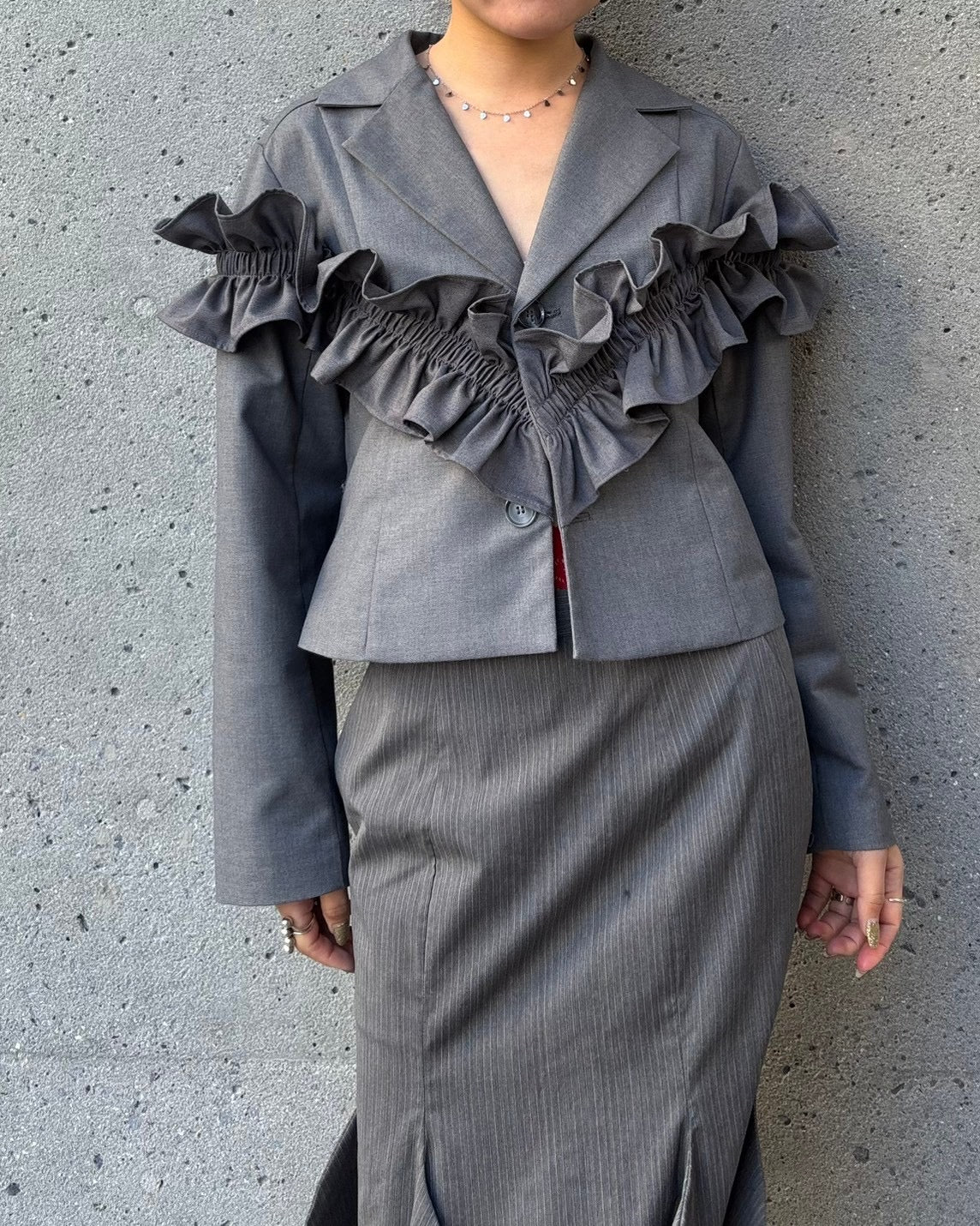 Gathered frill short jacket (gray)