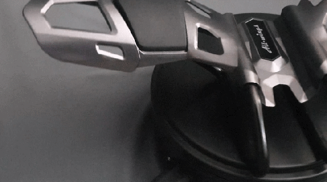 股間を圧迫しないサドル、evo4 Super Hornetを販売開始 | フェニックス