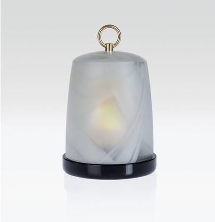 アルマーニ / カーザ】アルマーニ自らが厳選したムラノガラスの涼しげ