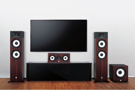 JBL独自のホーン技術を手軽に楽しめる 最新スピーカーシステム「STAGE