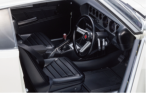 幻のGT-Rとも呼ばれる「ケンメリGT-R」を日産自動車完全監修で再現