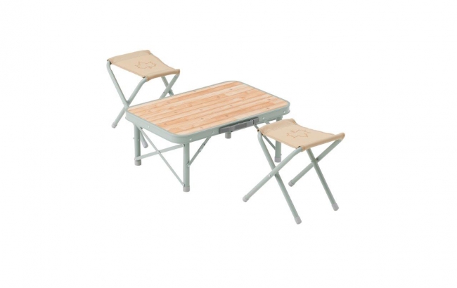ベンチとスツールをオールインワン収納できるアウトドア用テーブル