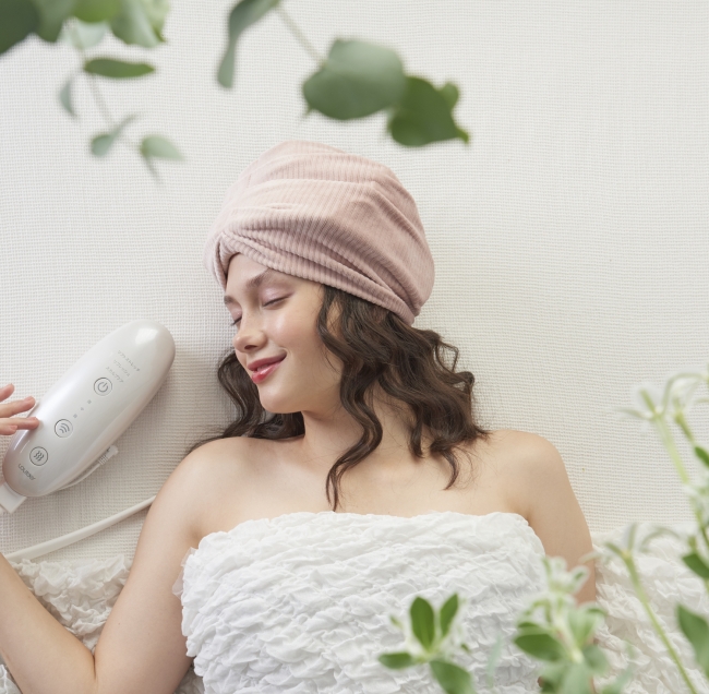 独自開発二重リング構造のエアバッグでフェイスラインにアプローチ