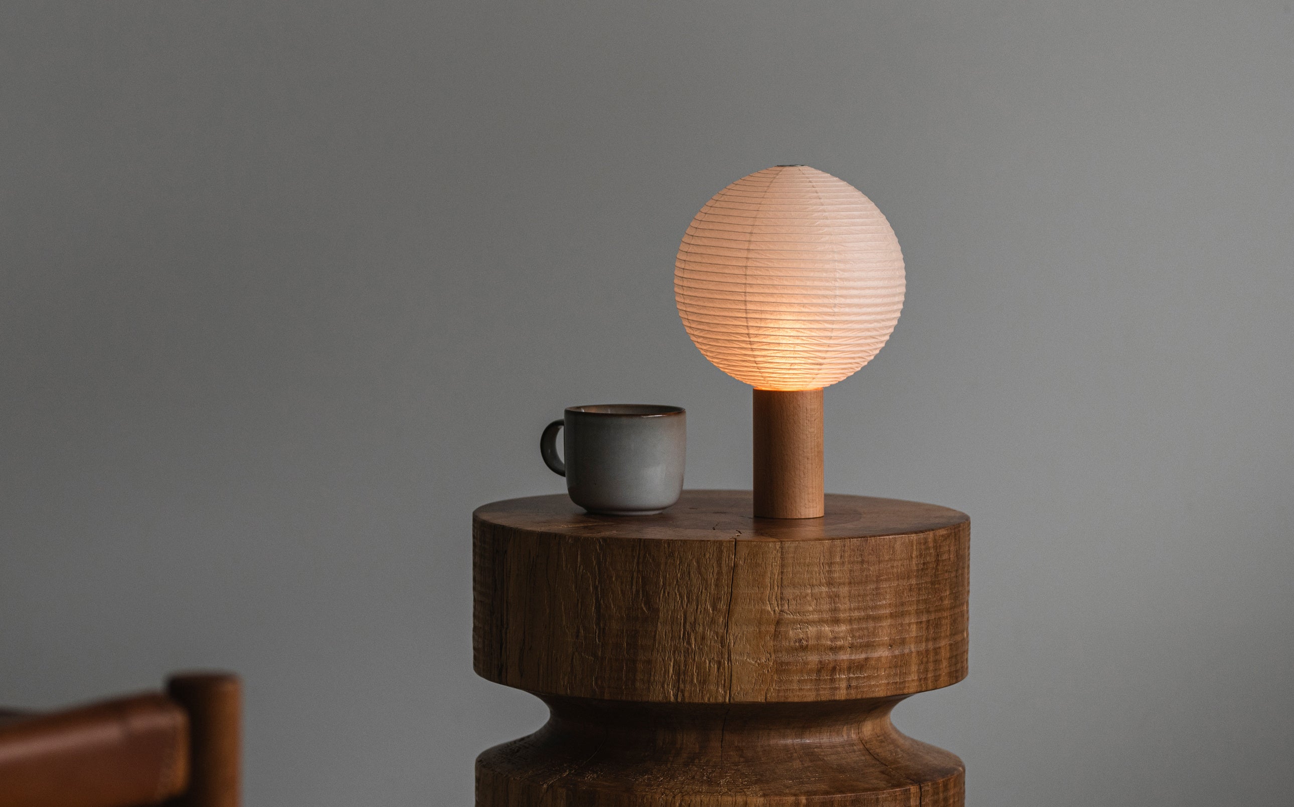 提灯の灯りを現代のインテリアにともす、ポータブルライト「TORCHIN」7