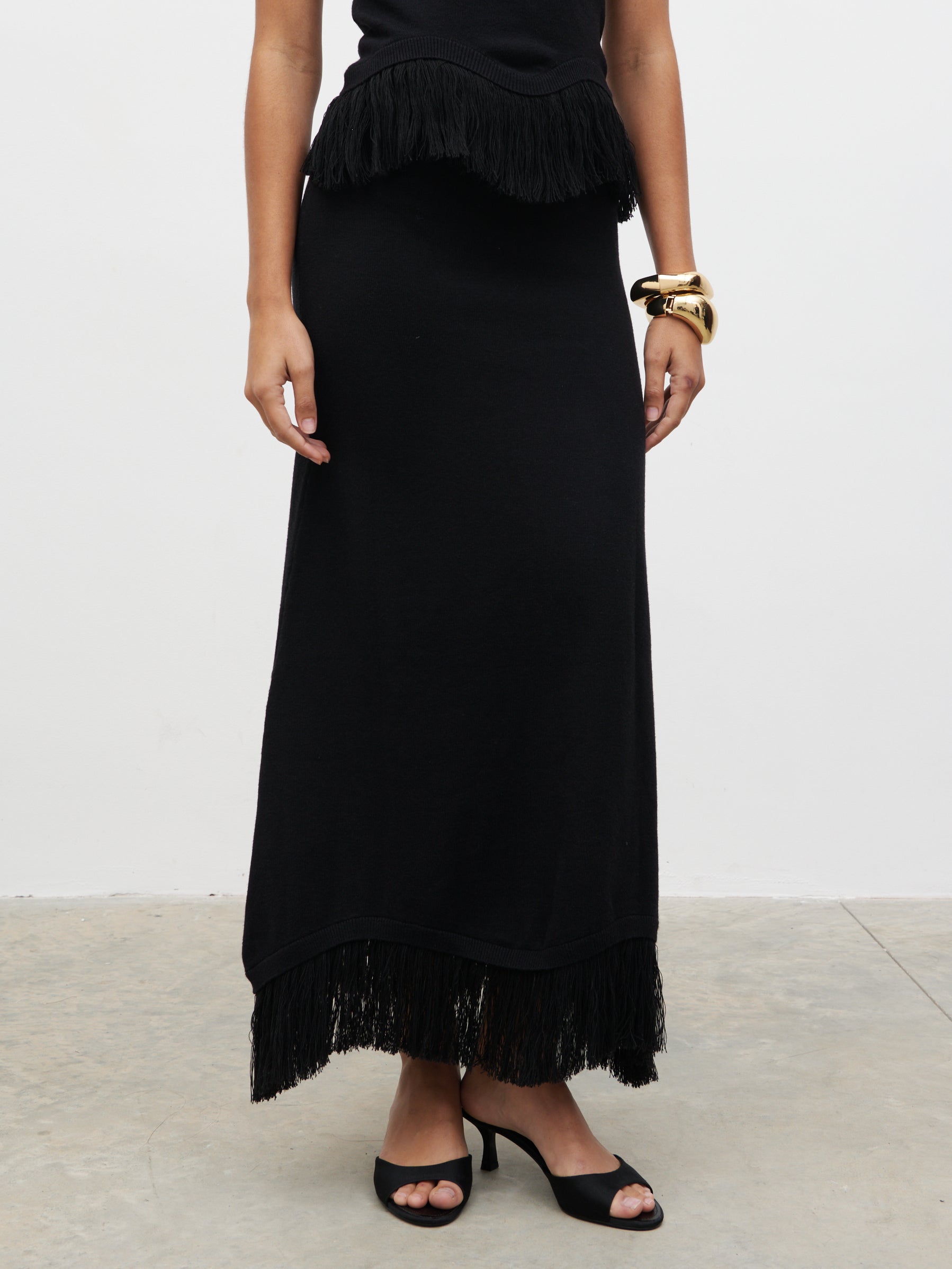 Orlendina Fringe Midaxi Skirt - Black – Pretty Lavish