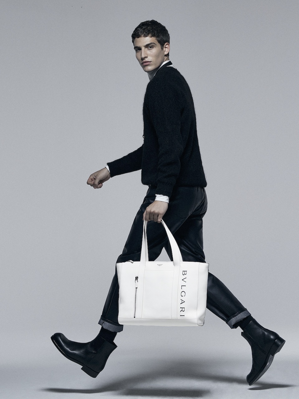 FRAGMENT × BVLGARI メンズアクセサリーカプセルコレクションが登場