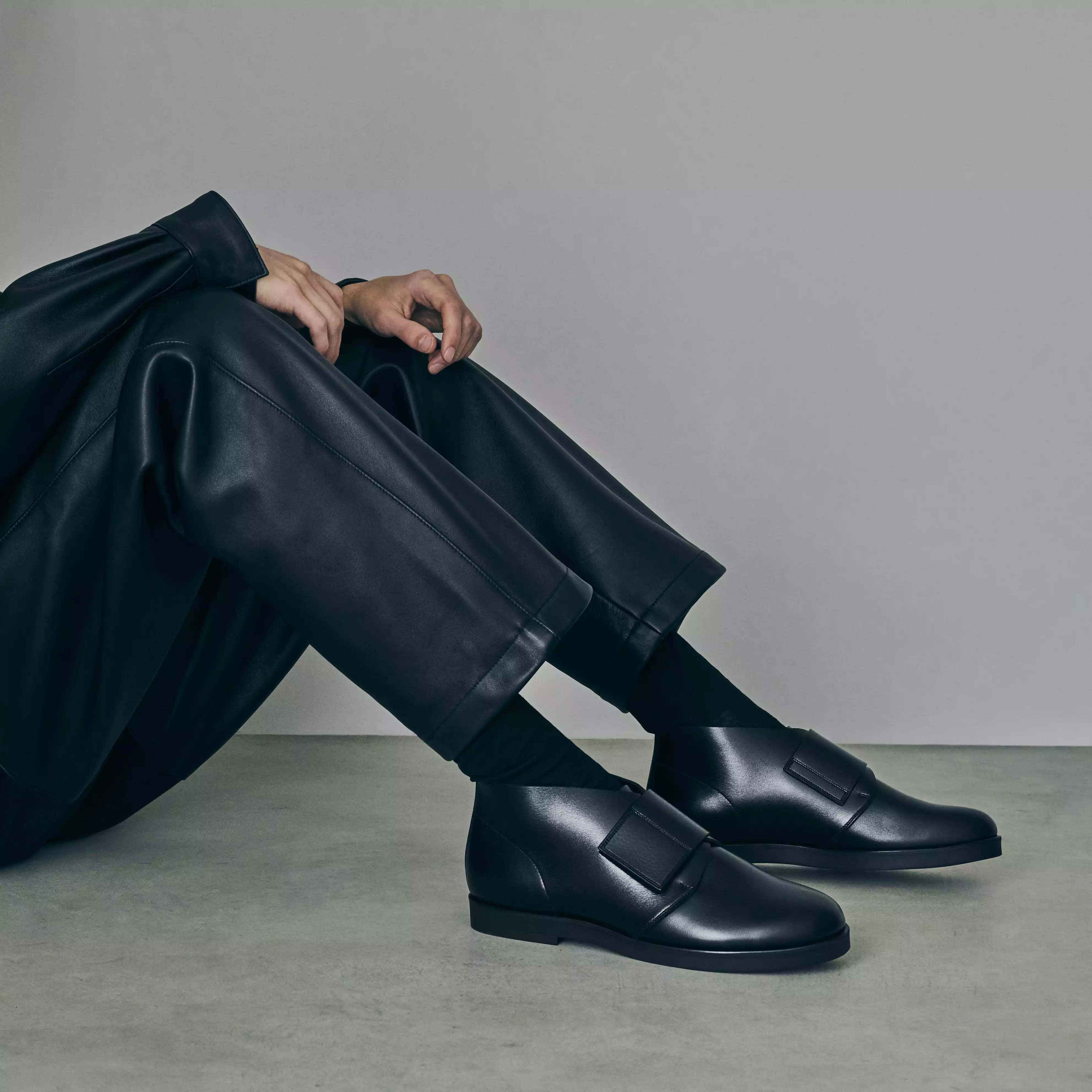 シューズデザイナー竹ヶ原敏之介が手がける「FOOT THE COACHER」より