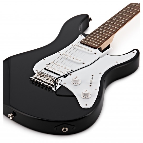 Yamaha Pacifica 012 II, Black at Gear4music