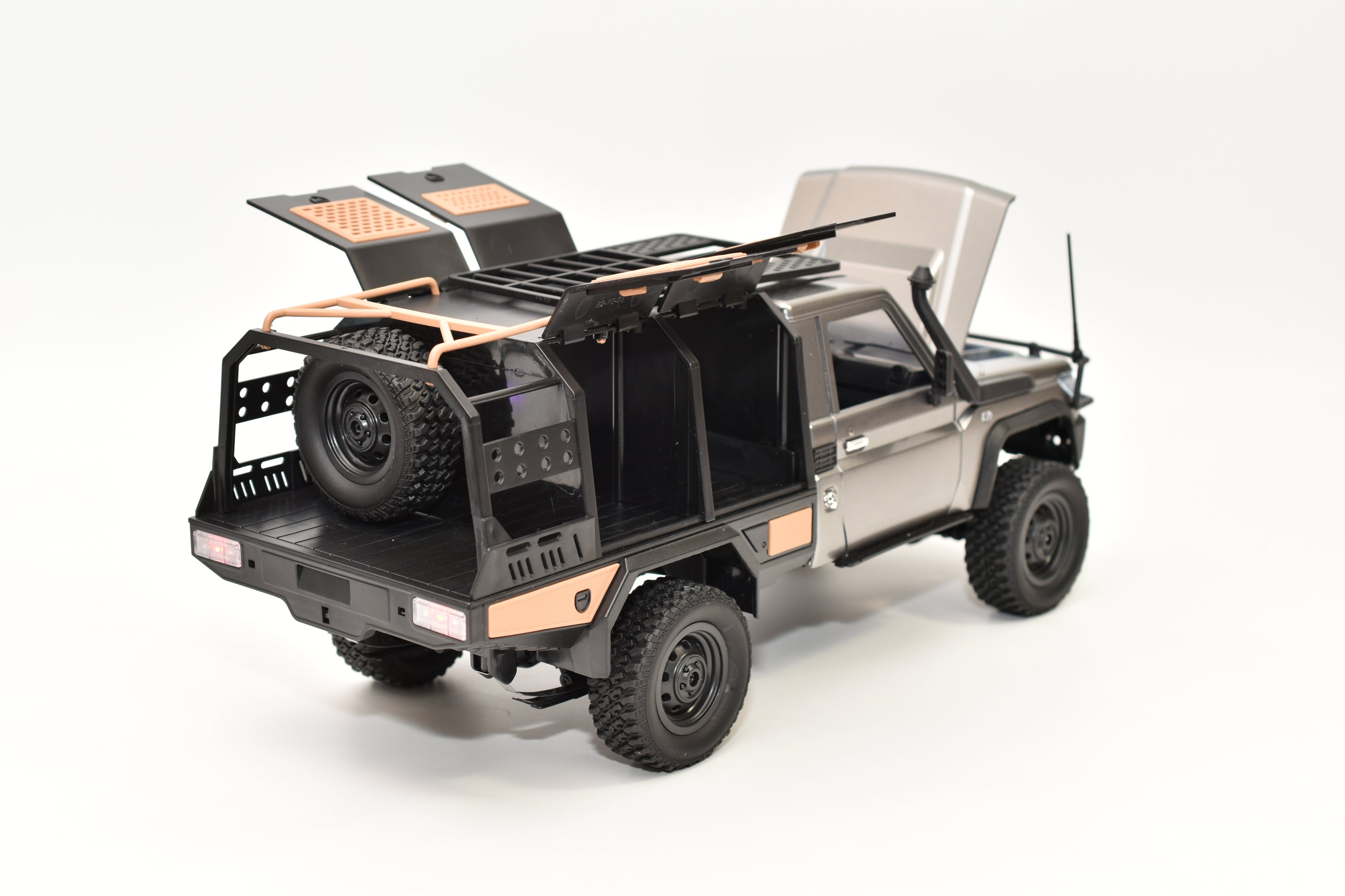 MNモデル トヨタ ランドクルーザー79オーバランド仕様 アウトドア