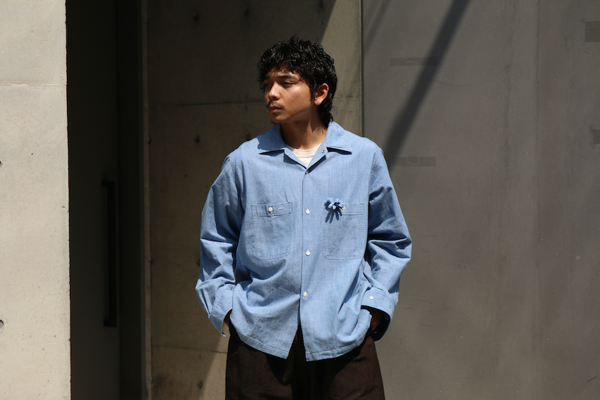 Unlikely OPEN COLLAR WORK CHAMBRAY WITH FLOWER - Blog